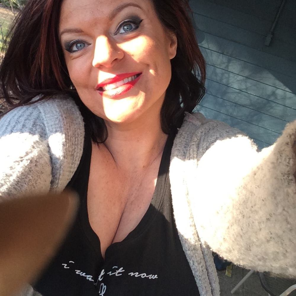 Meet your Posher, Giselle